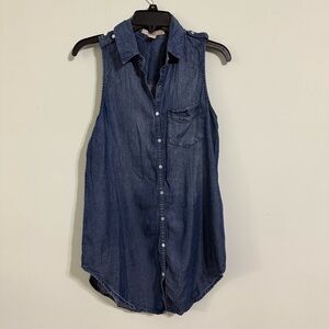 Denim Sleeveless Button-Up Top